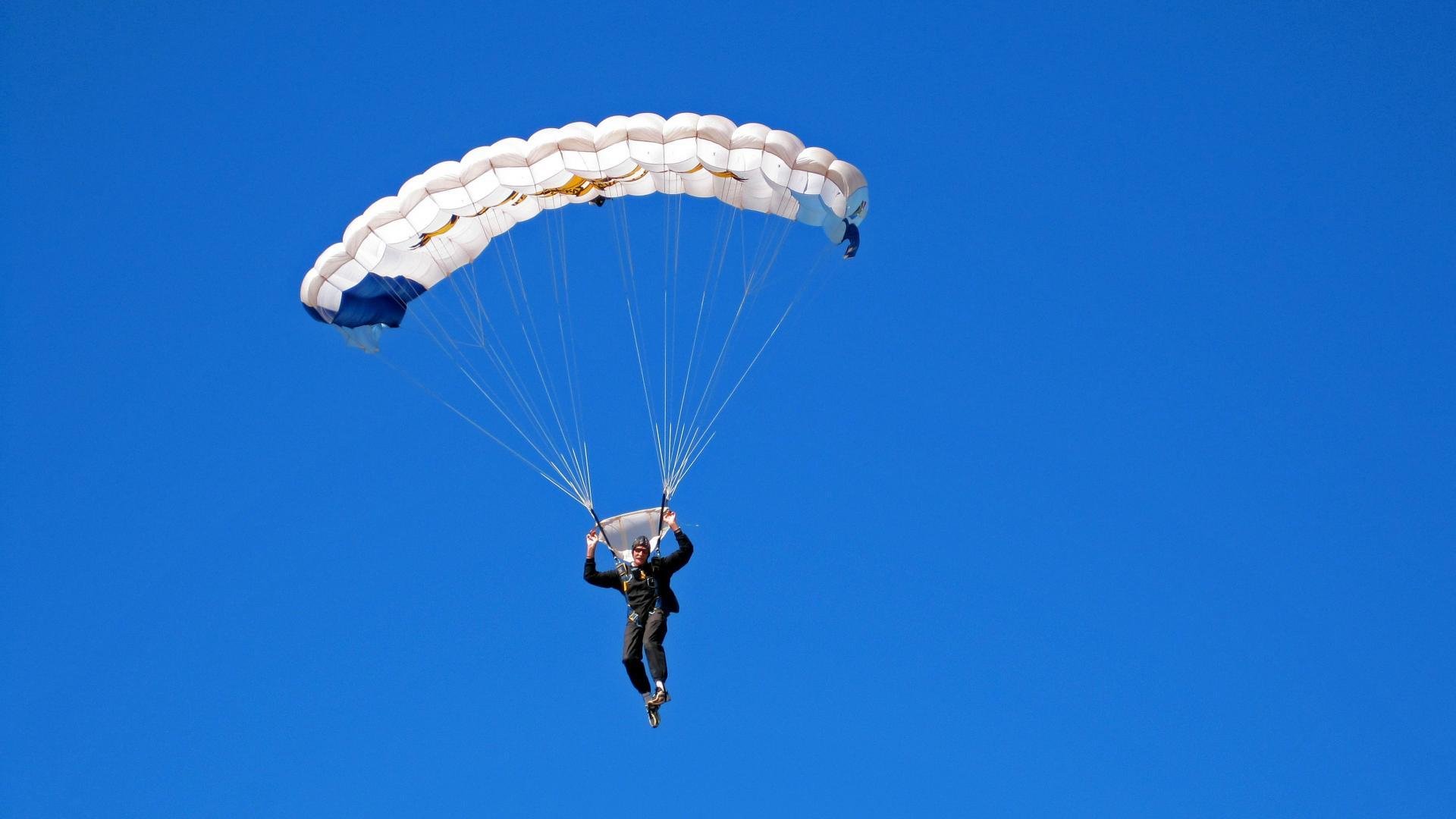 国际体操挑战赛中国小花获平衡木金牌,中国体操平衡木奥运冠军